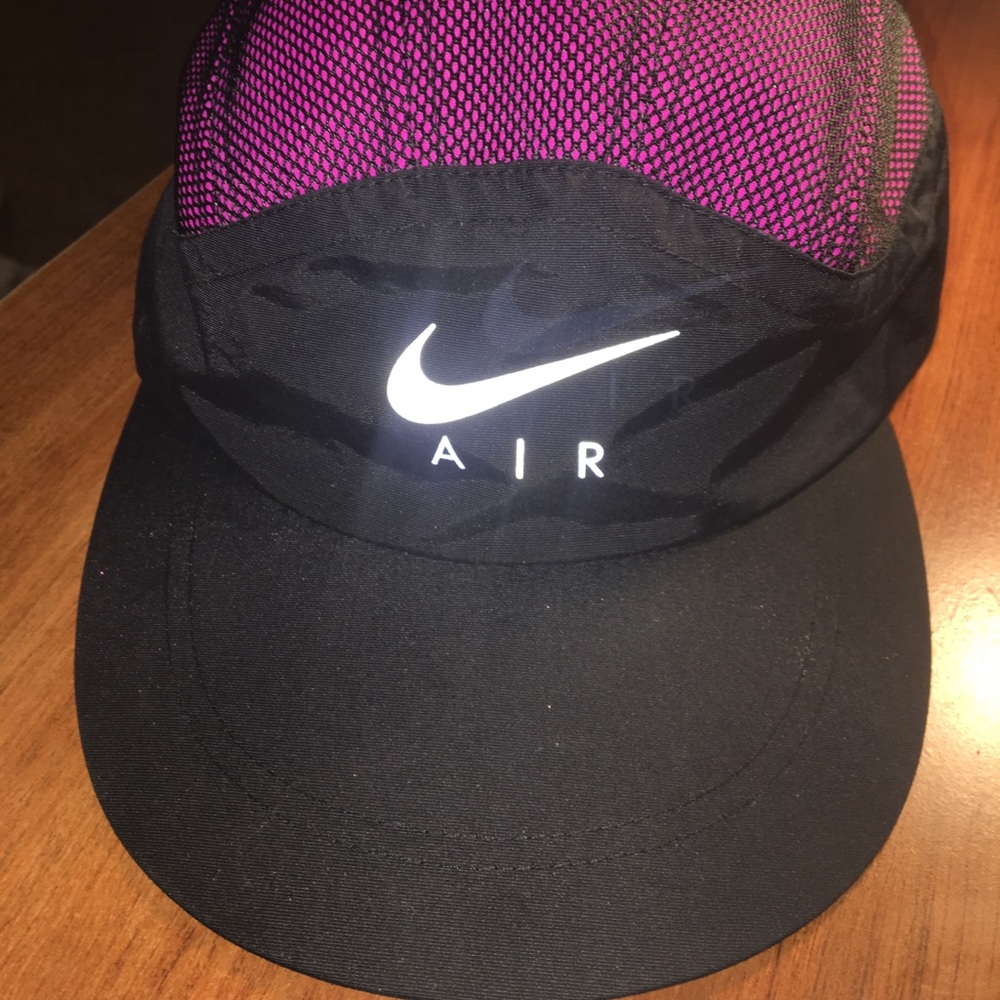 Supreme x Nike trail hat